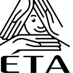 A képen a szervezet neve ÉTA olvasható, illetve három kéz háromszög formában és középen egy arc látható.